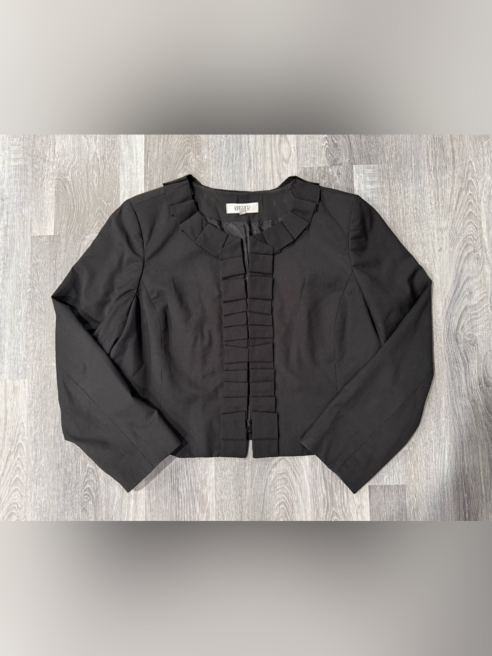 Kasper Womens Black Ruffle Front Hook & Eye Lined Crop Blazer Jacket Sz 18